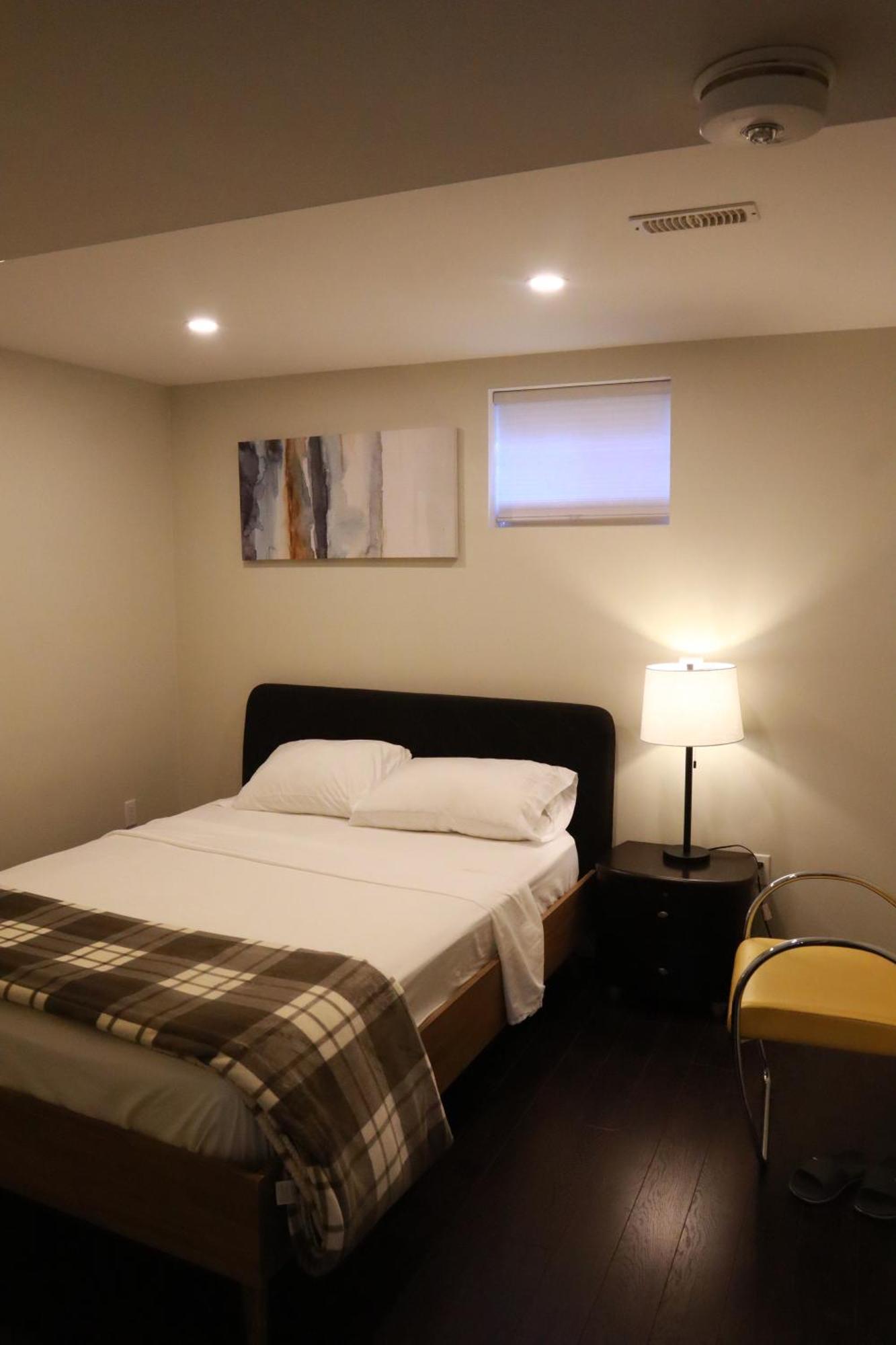 Stunning Furnished 2Bedroom/2Washroom Apartment Brampton Kültér fotó