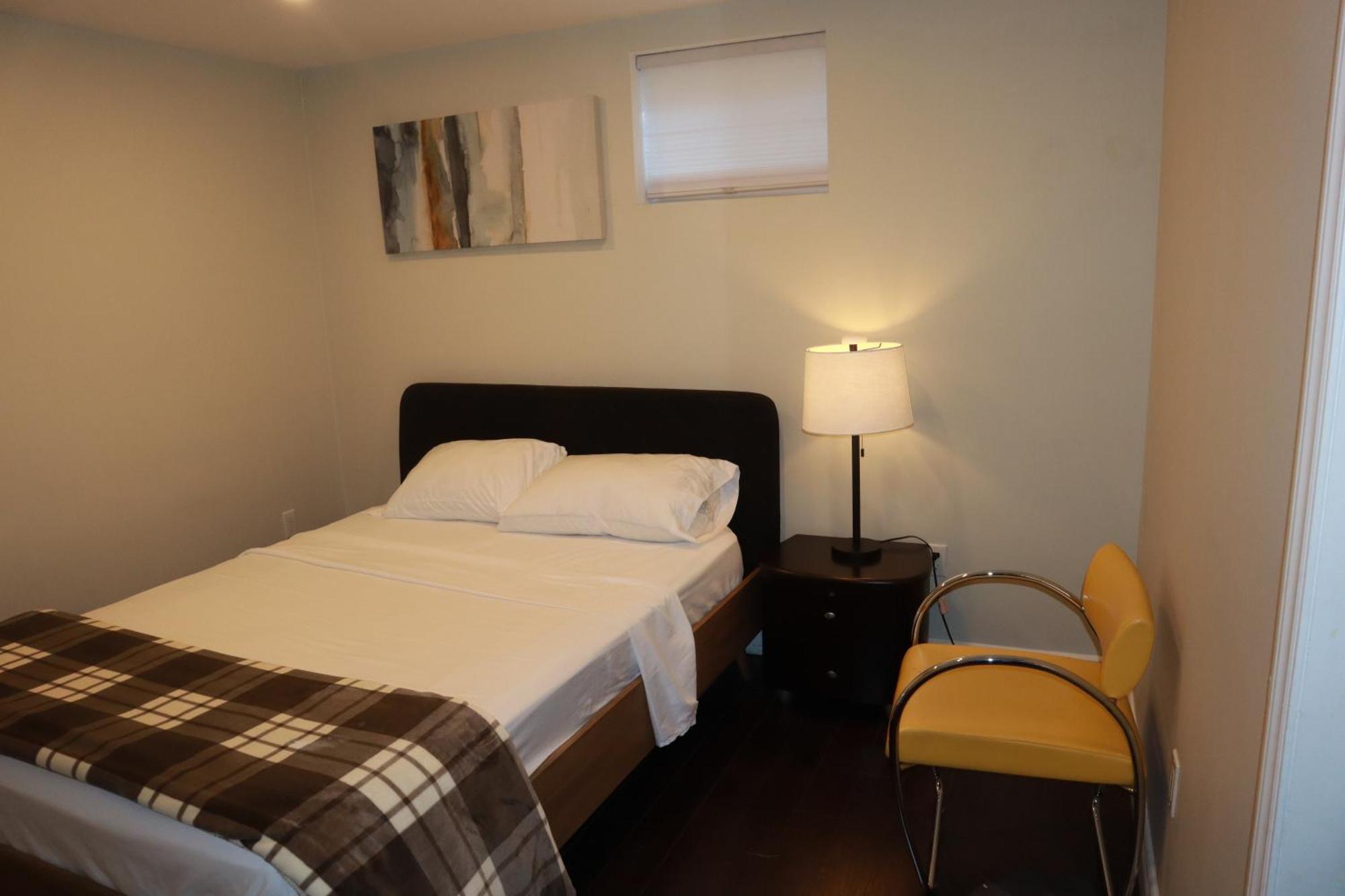 Stunning Furnished 2Bedroom/2Washroom Apartment Brampton Kültér fotó