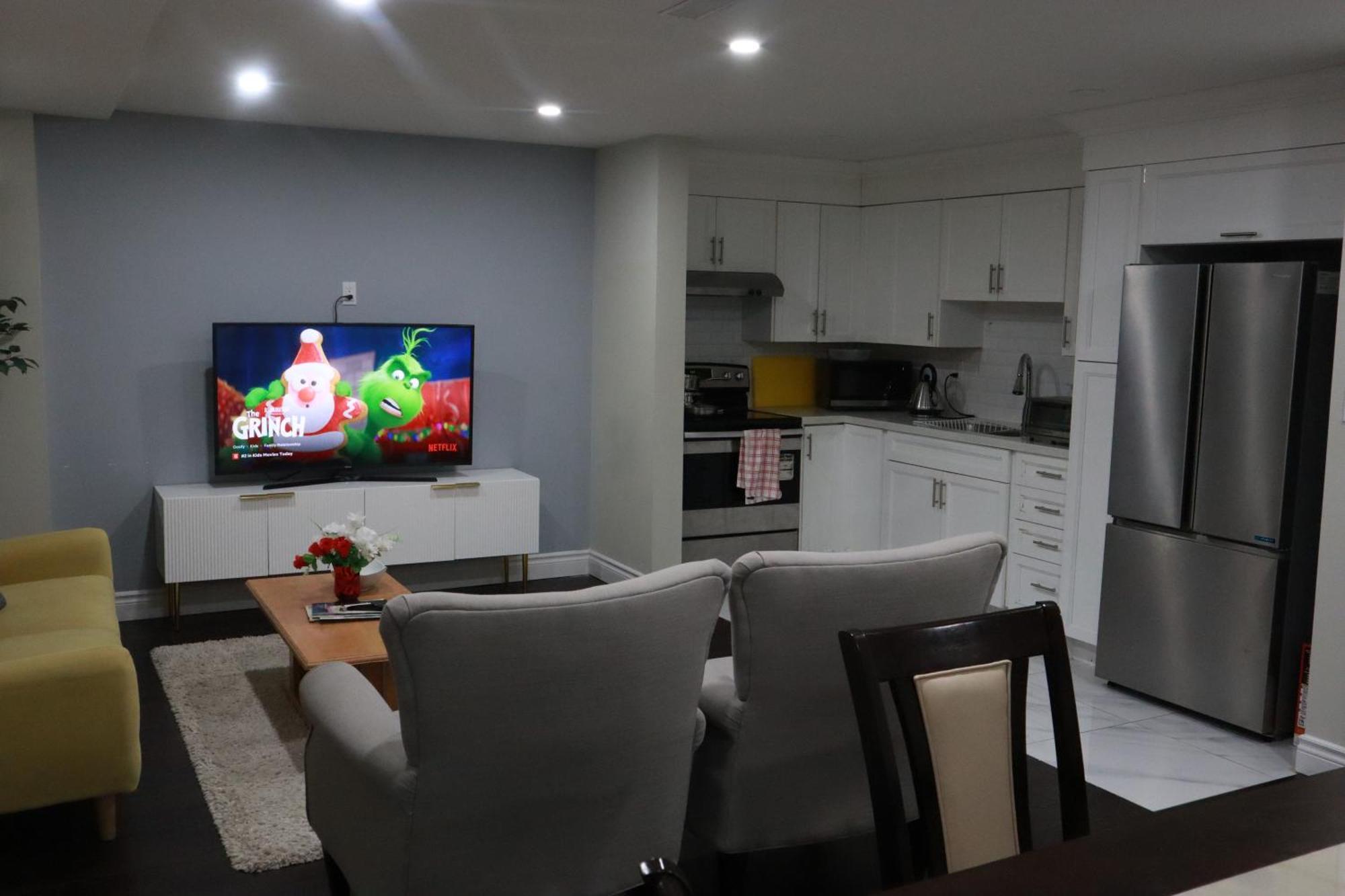 Stunning Furnished 2Bedroom/2Washroom Apartment Brampton Kültér fotó