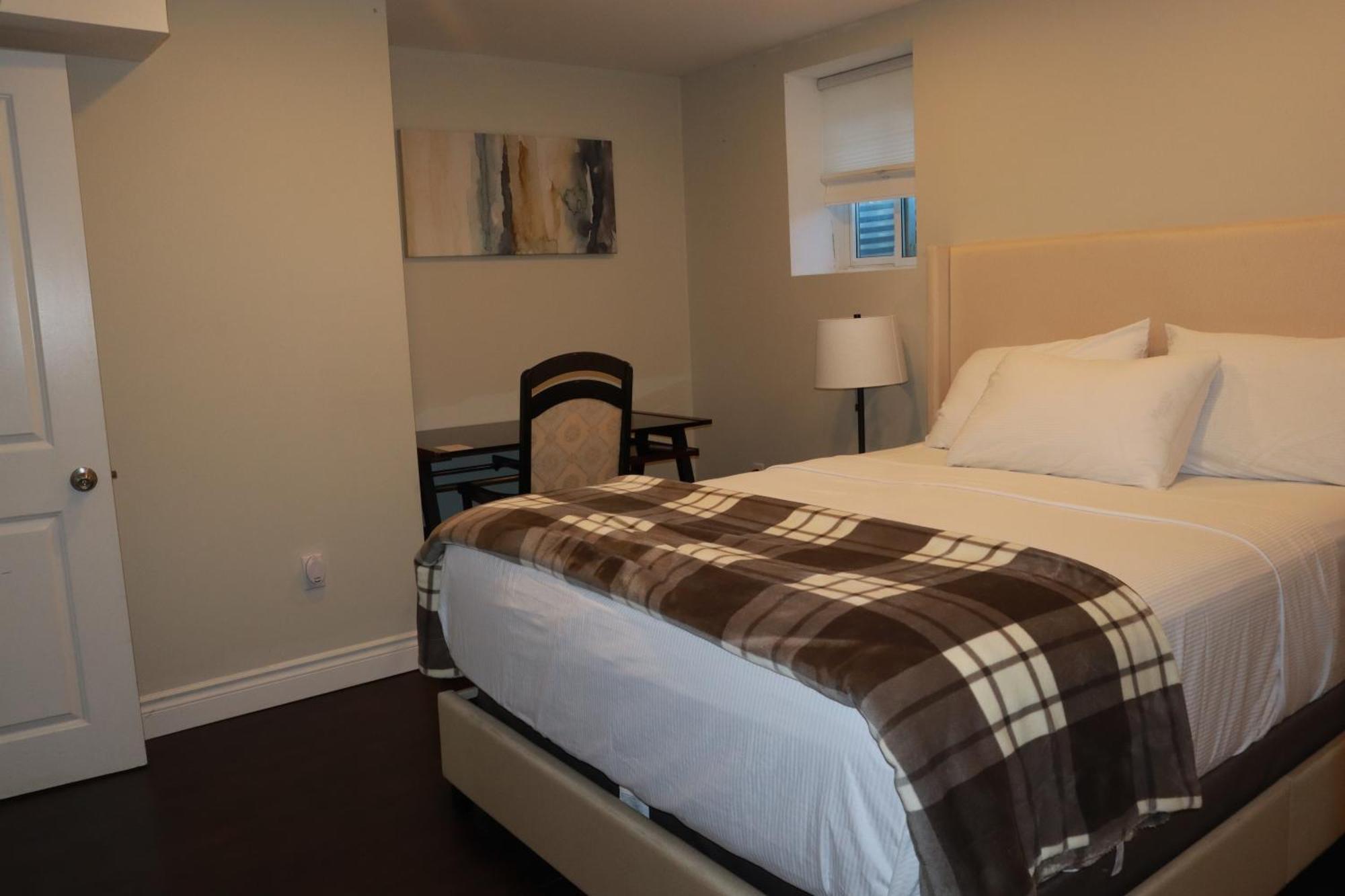 Stunning Furnished 2Bedroom/2Washroom Apartment Brampton Kültér fotó